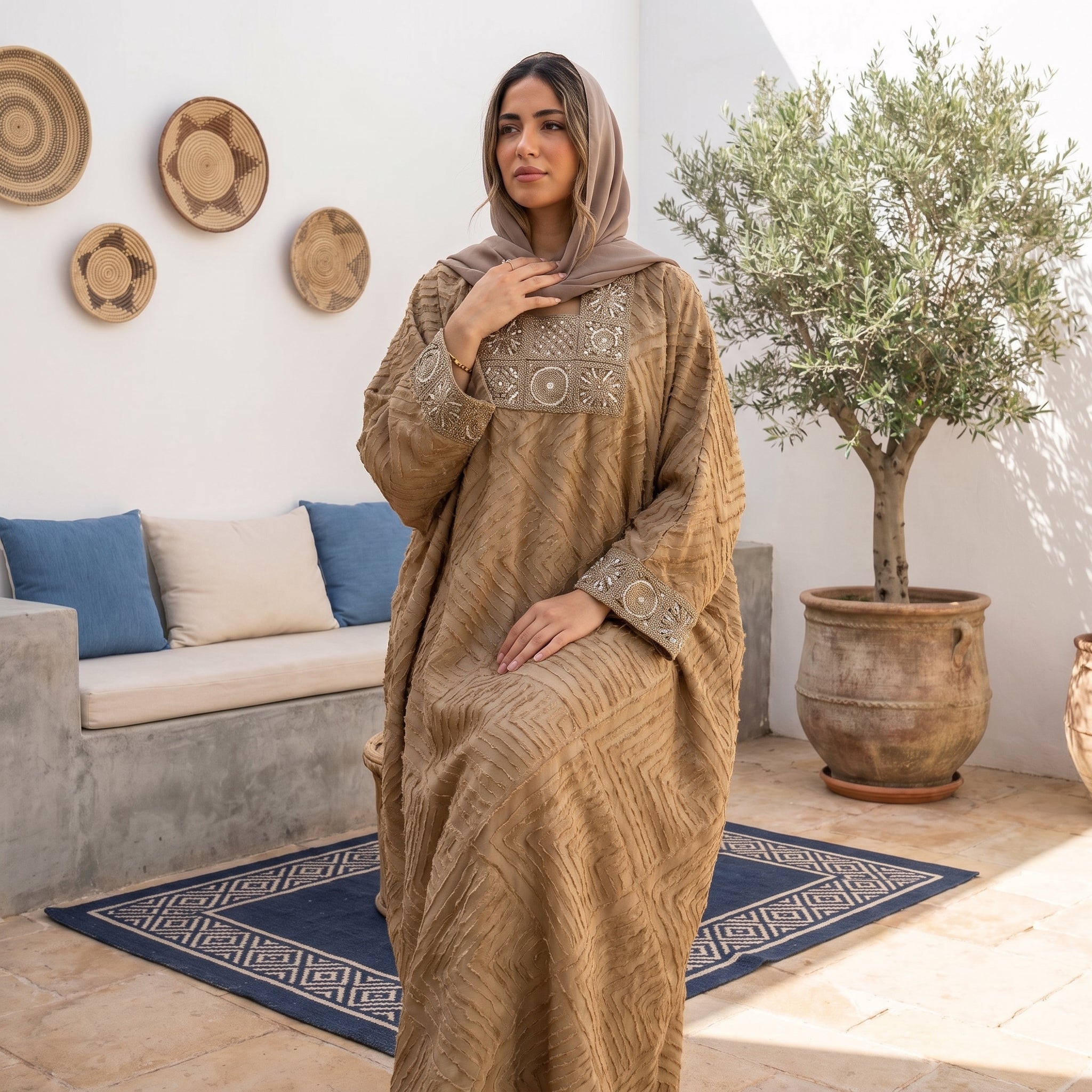 Model wearing Shiny Linen Embroidered Abaya | عارضة ترتدي عباية كتان لامع مطرزة – view 8 | لقطة 8