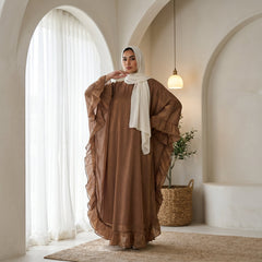 Flowy Chiffon Abaya full view | عرض كامل لـعباية شيفون انسيابية – view 3 | لقطة 3