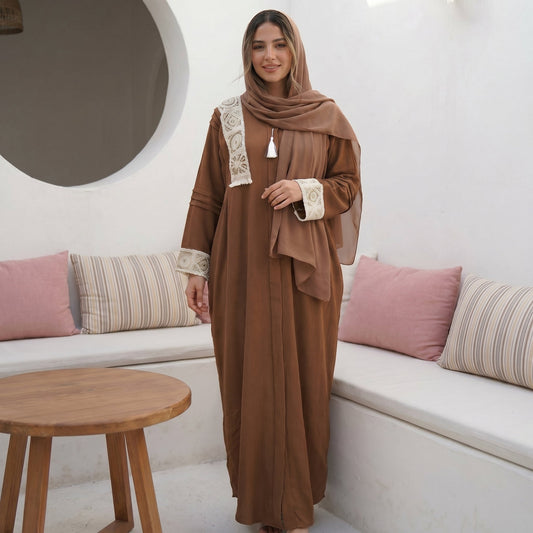 One-Size Embroidered Linen Abaya full view | عرض كامل لـعباية كتان مطرزة مقاس واحد – view 2 | لقطة 2