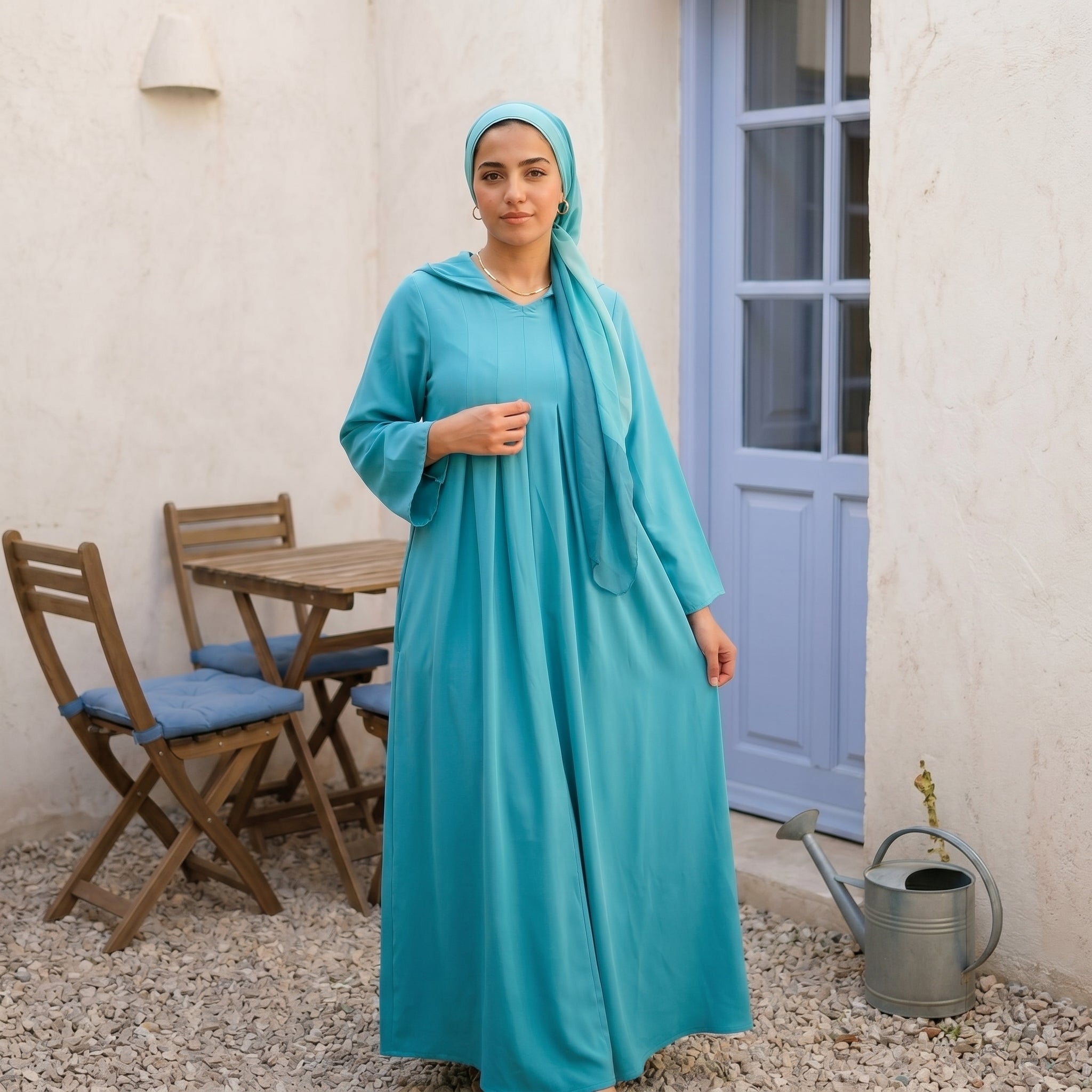 Cotton Vibran Hooded Dress full view | عرض كامل لـفستان قطن فيبران بغطاء رأس – view 1 | لقطة 1