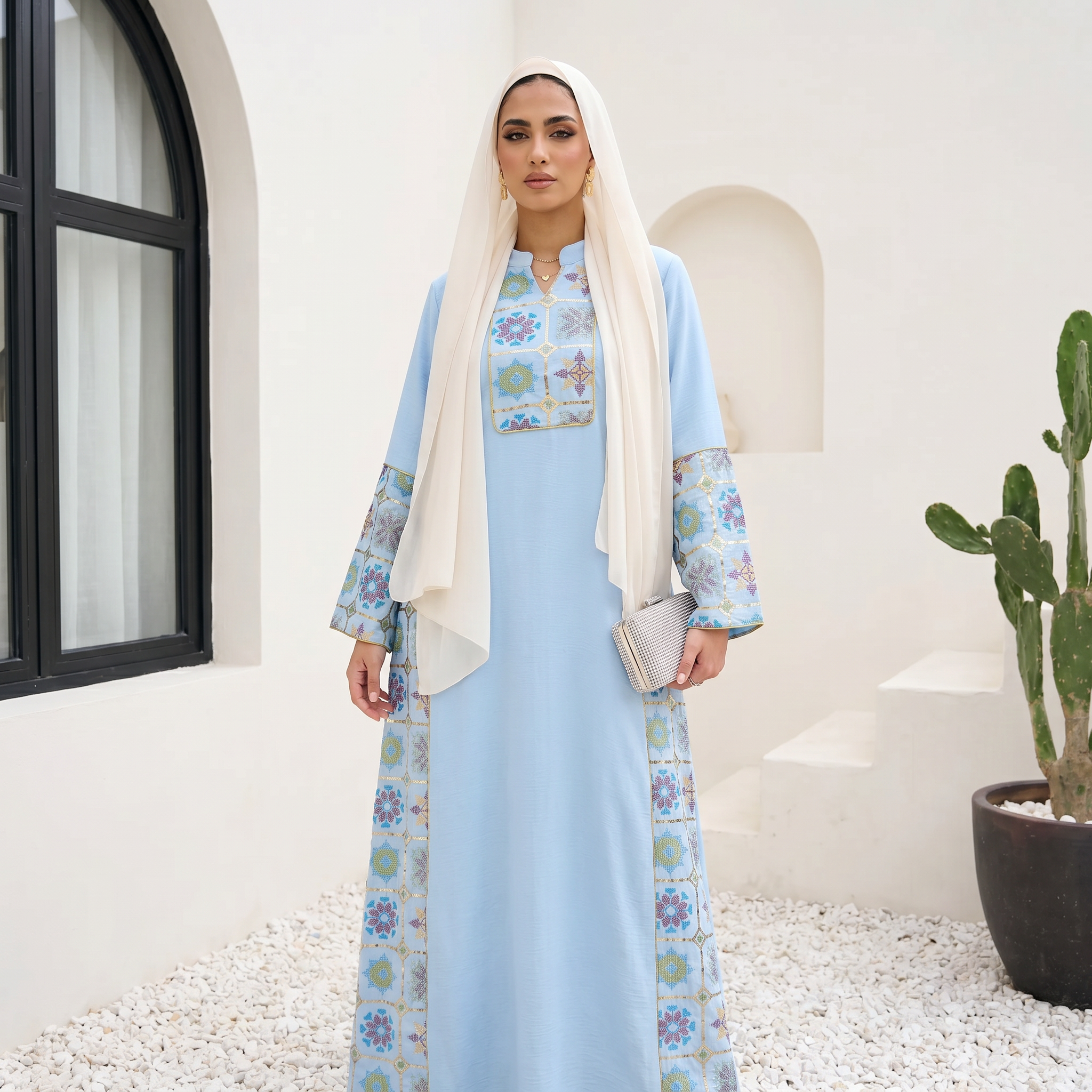 CY Embroidered Abaya full view | عرض كامل لـعباية CY مطرزة – view 3 | لقطة 3